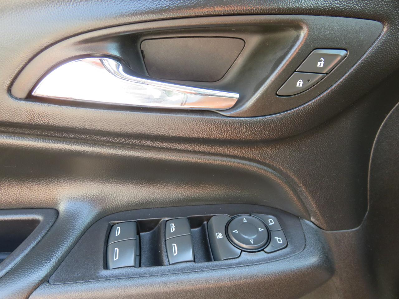 Chevrolet Equinox FWD 4dr LT w/2LT 2018