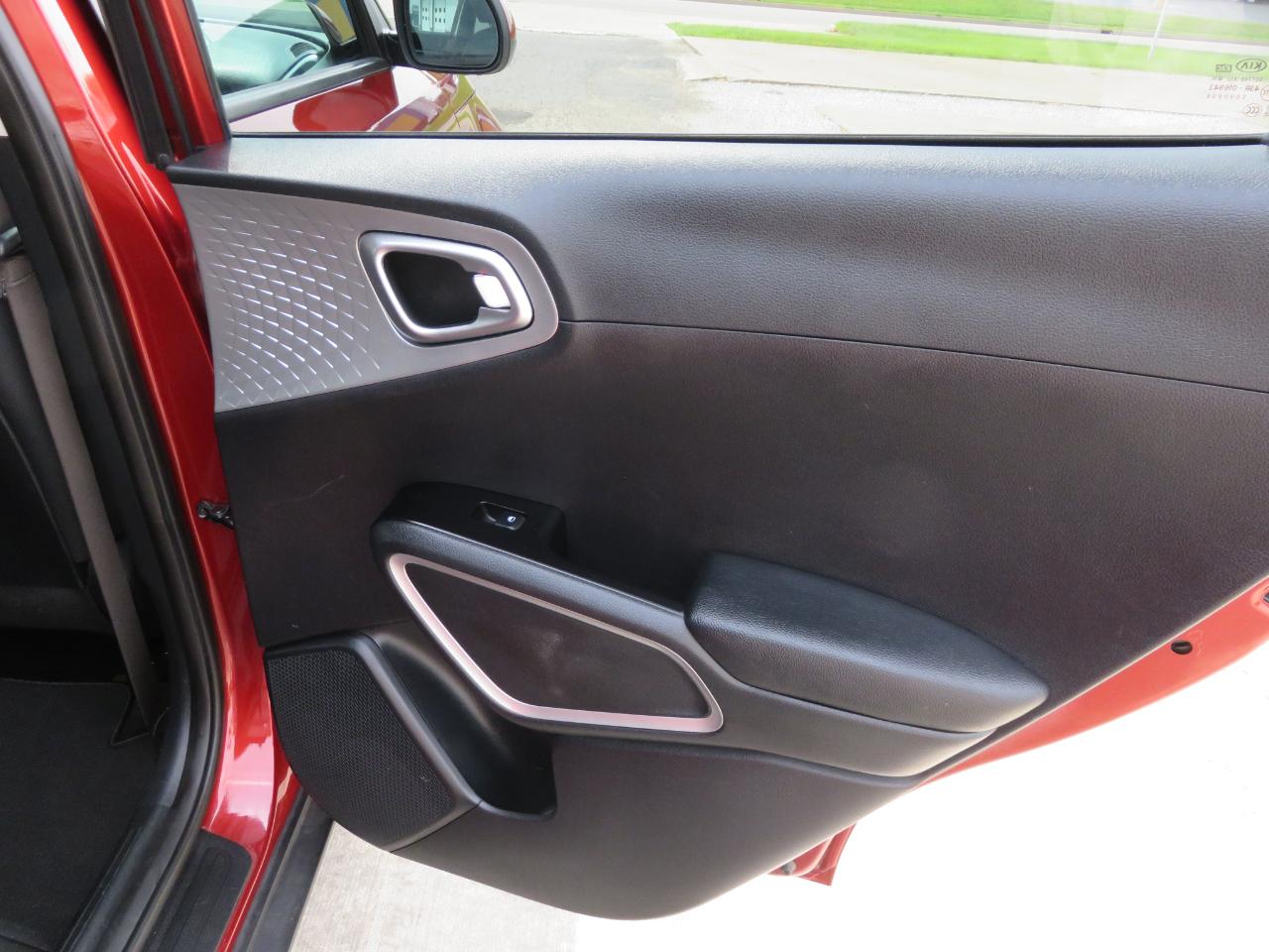 Kia Soul LX IVT 2020