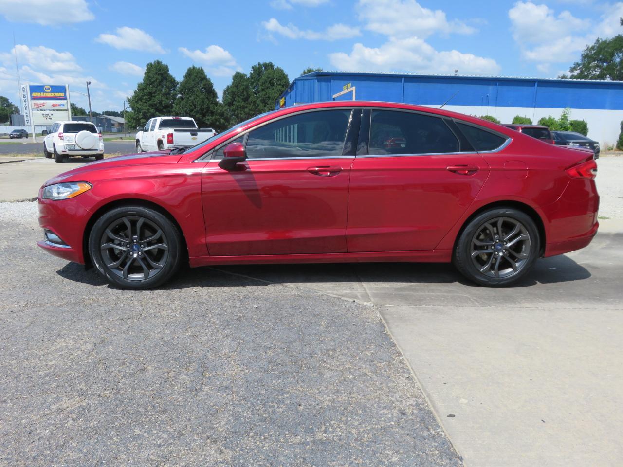 Ford Fusion SE FWD 2018