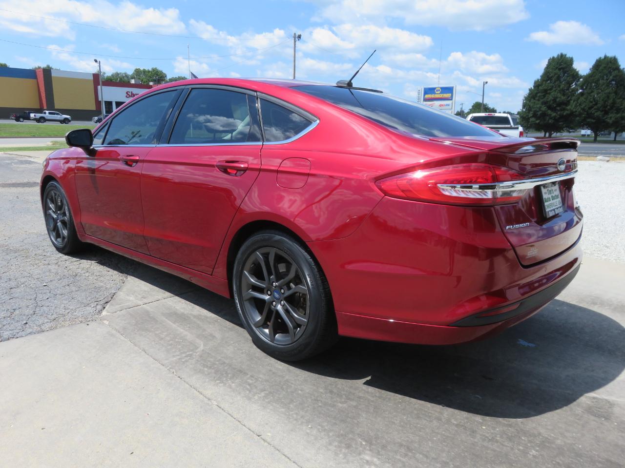 Ford Fusion SE FWD 2018