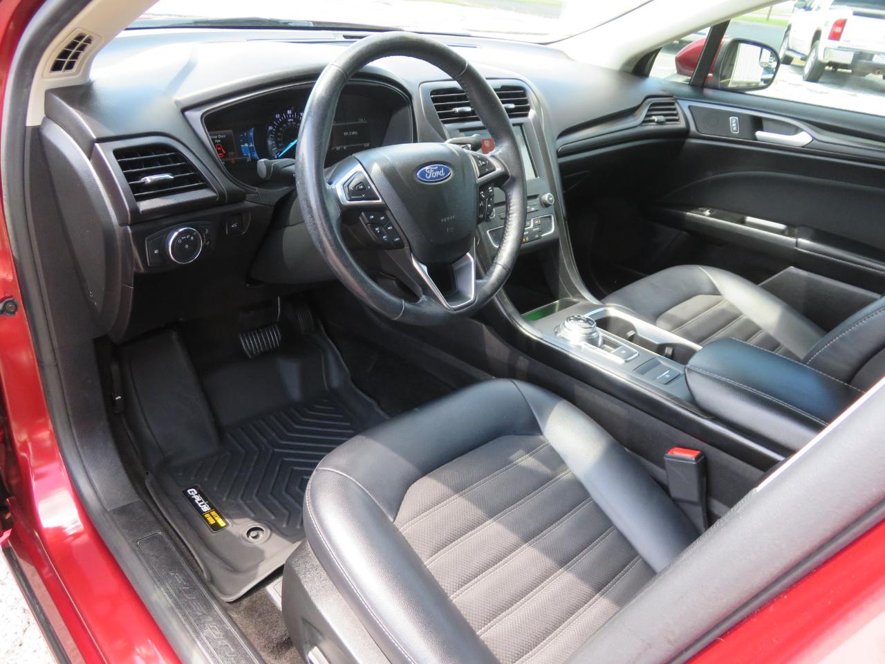 Ford Fusion SE FWD 2018