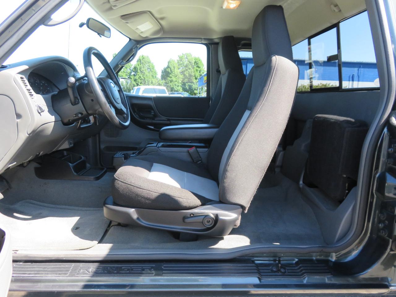 Ford Ranger 4dr Supercab 126" WB FX4 Lvl II 4WD 2005