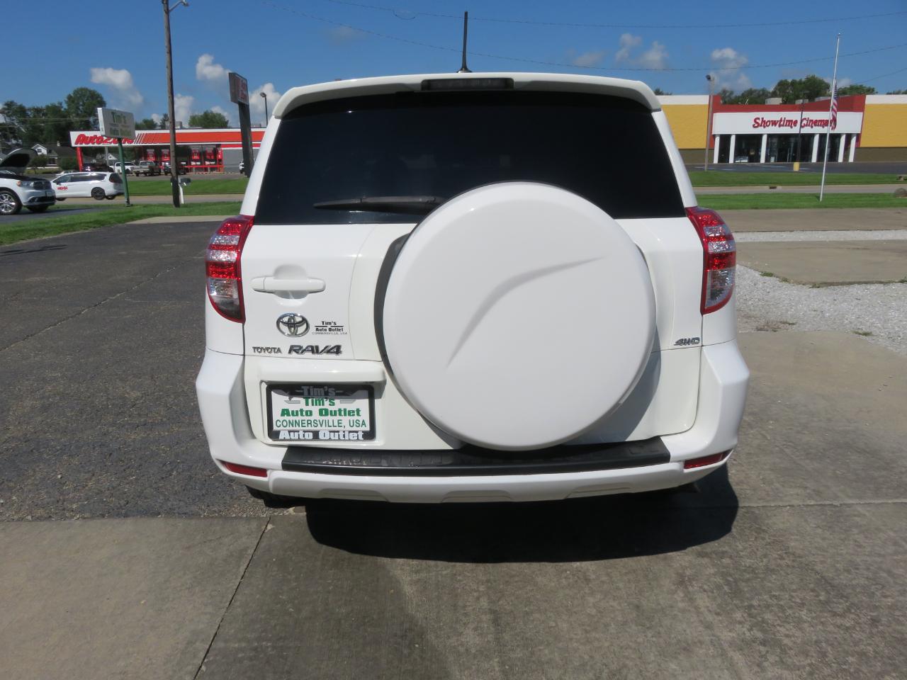 Toyota RAV4 4WD 4dr 4-cyl 4-Spd AT (Natl) 2010