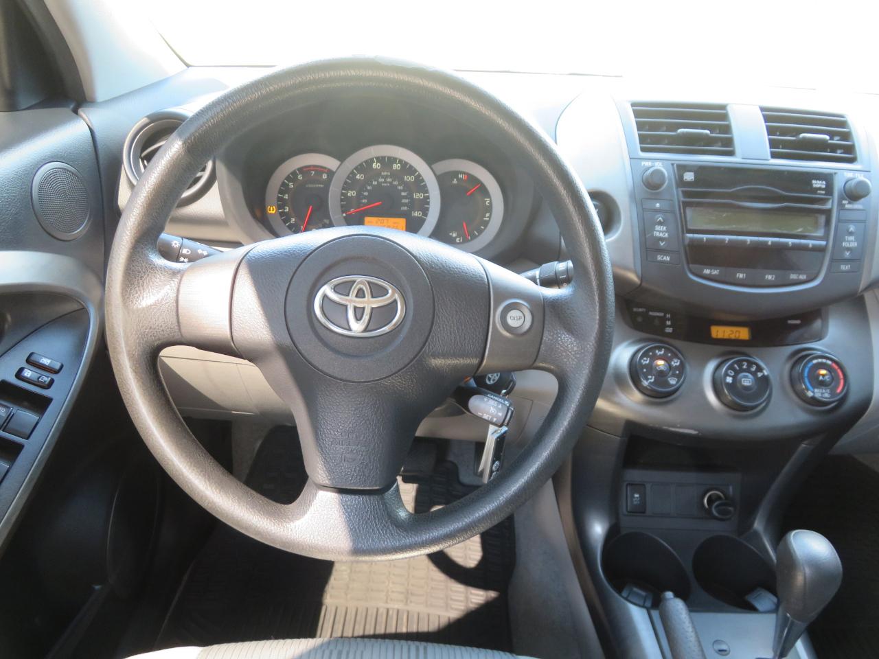 Toyota RAV4 4WD 4dr 4-cyl 4-Spd AT (Natl) 2010