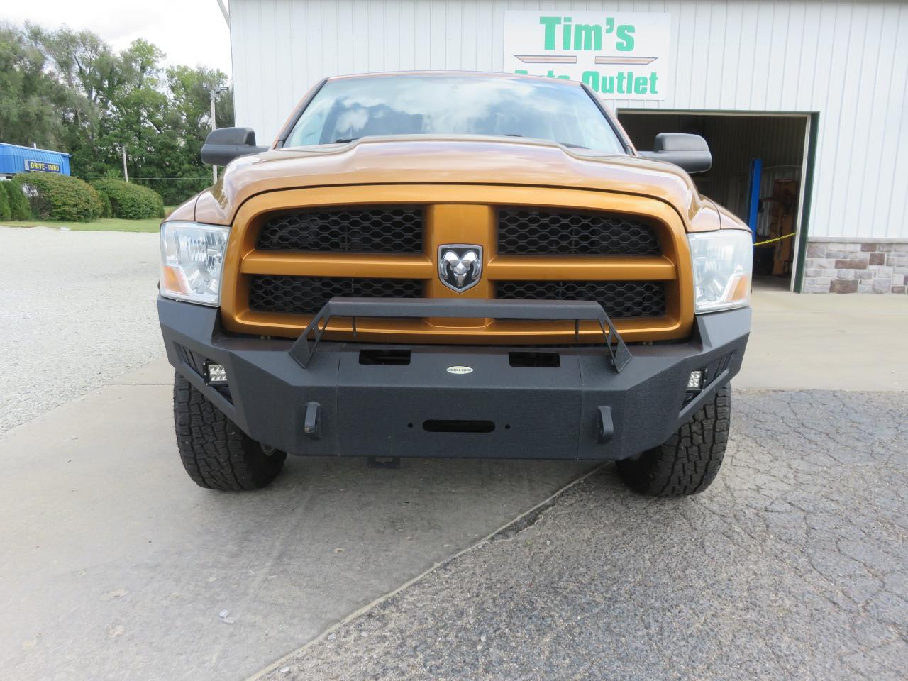RAM 1500 4WD Reg Cab 120.5" Express 2012