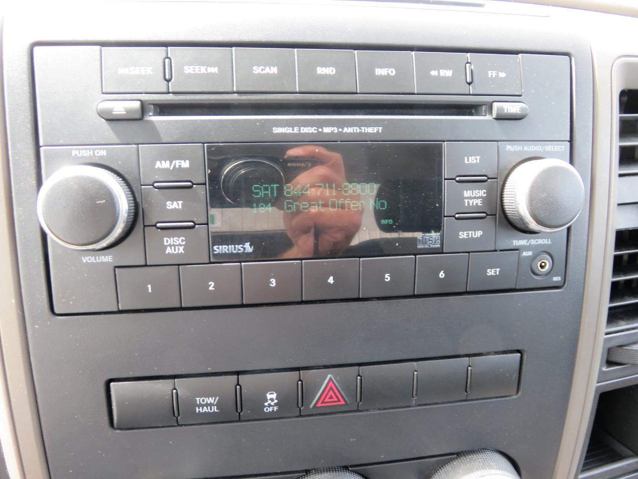 RAM 1500 4WD Reg Cab 120.5" Express 2012