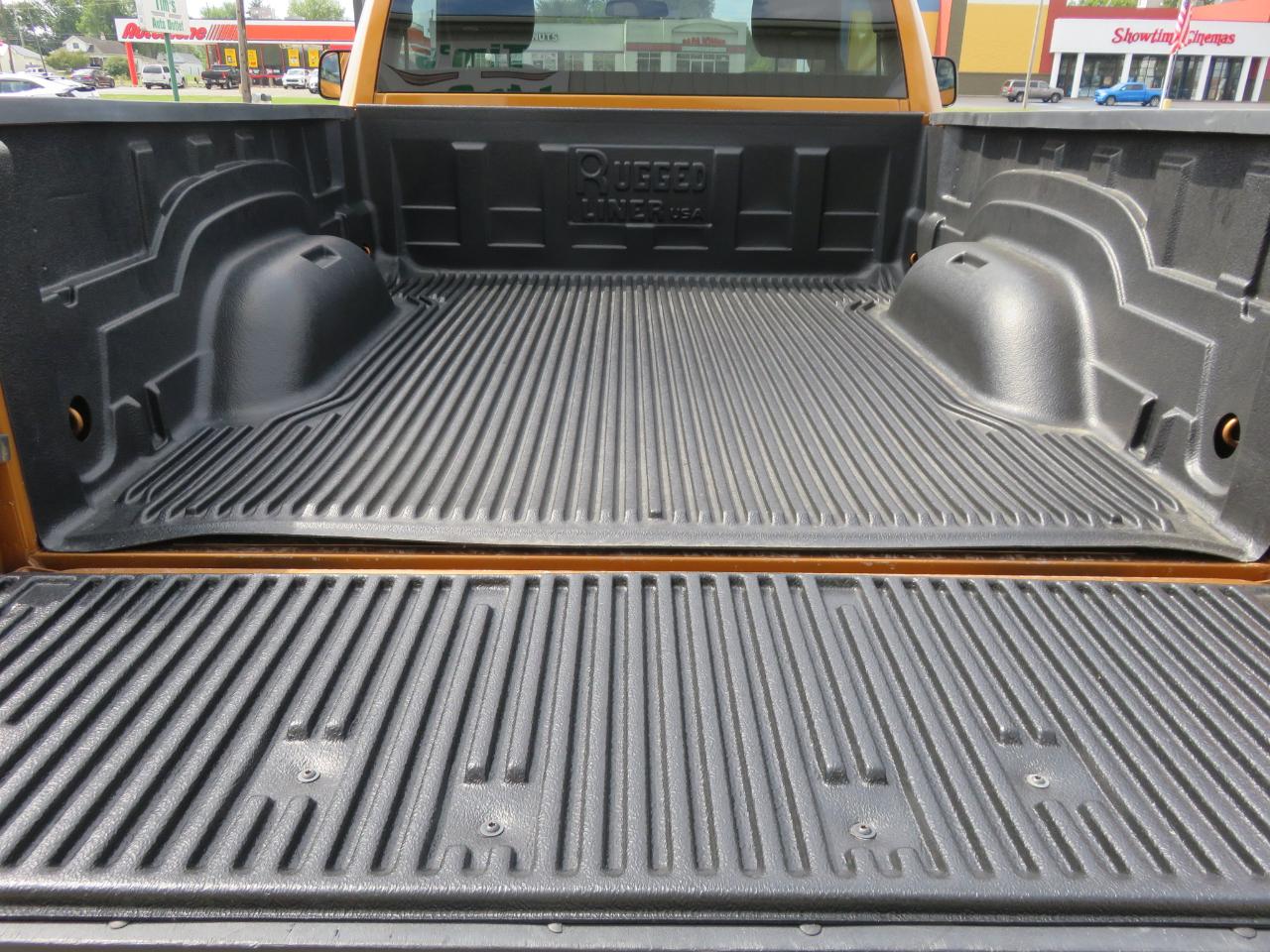 RAM 1500 4WD Reg Cab 120.5" Express 2012