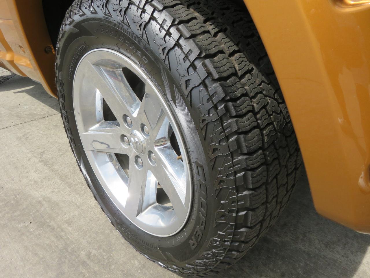 RAM 1500 4WD Reg Cab 120.5" Express 2012