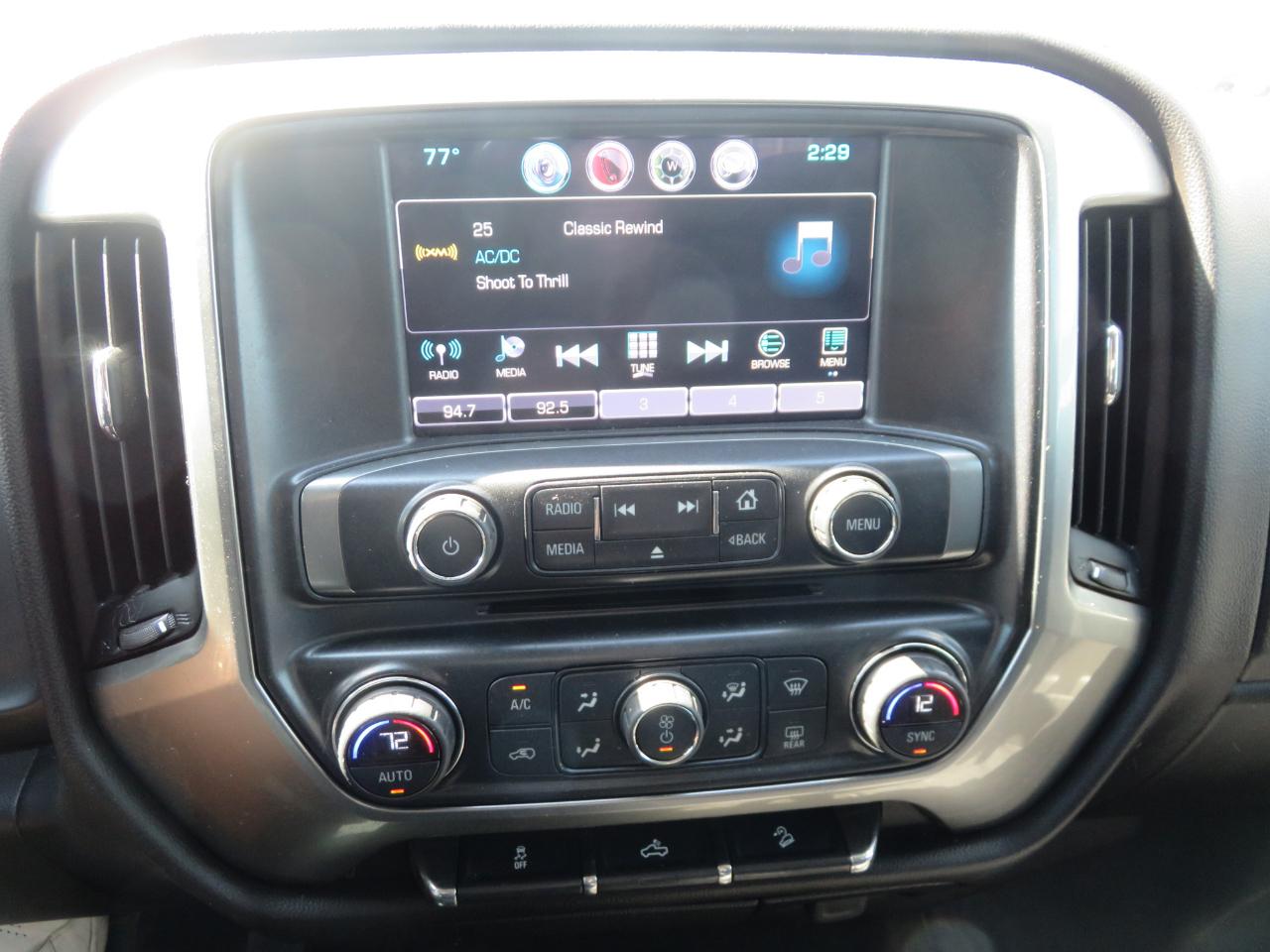 Chevrolet Silverado 1500 4WD Crew Cab 143.5" LT w/2LT 2016