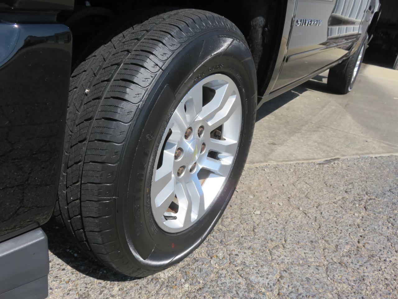 Chevrolet Silverado 1500 4WD Crew Cab 143.5" LT w/2LT 2016