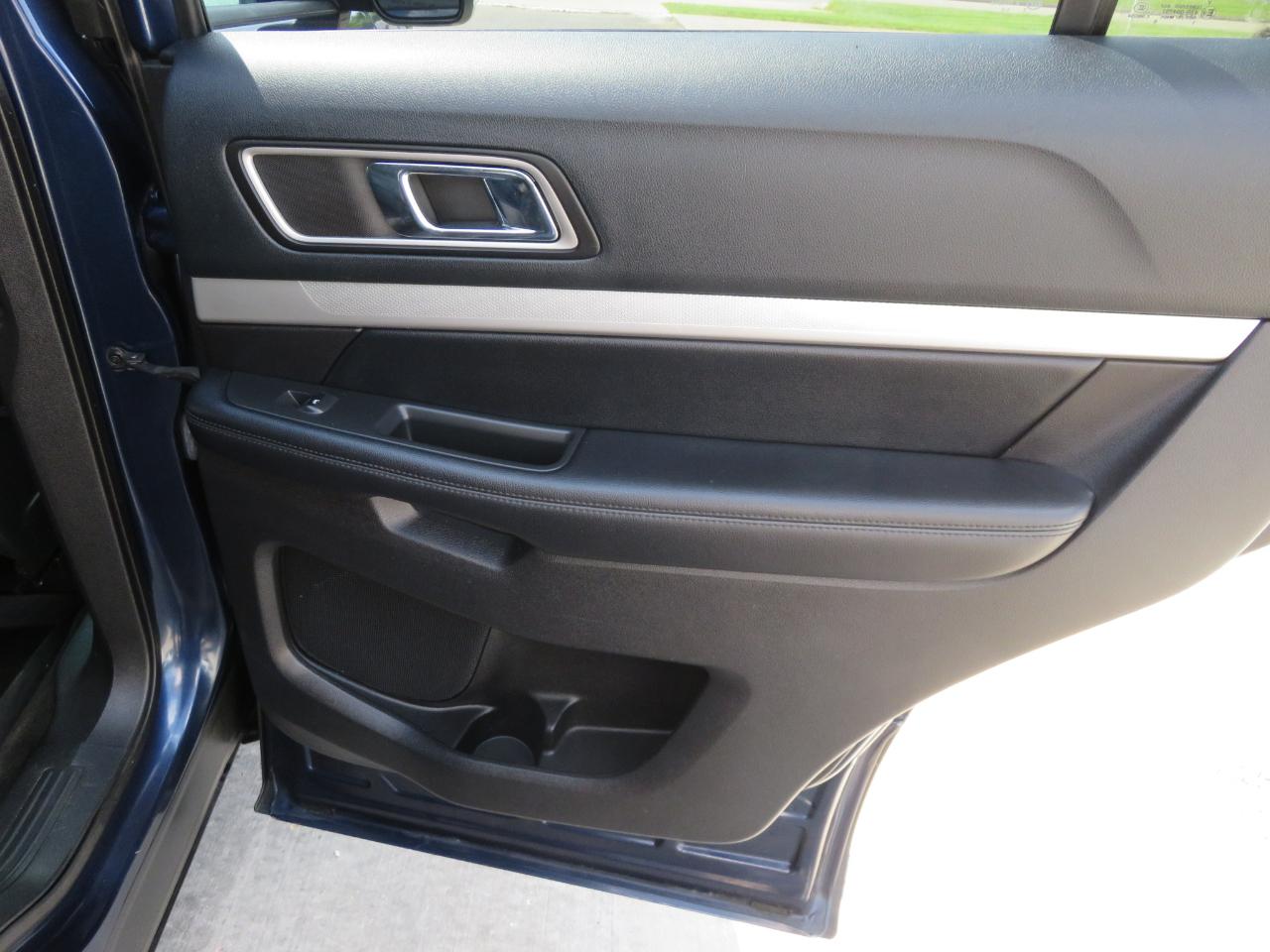 Ford Explorer 4WD 4dr XLT 2016