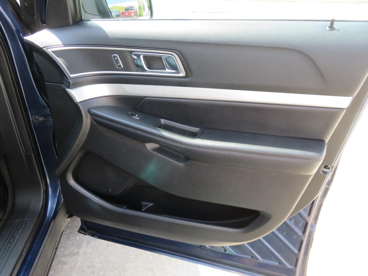 Ford Explorer 4WD 4dr XLT 2016