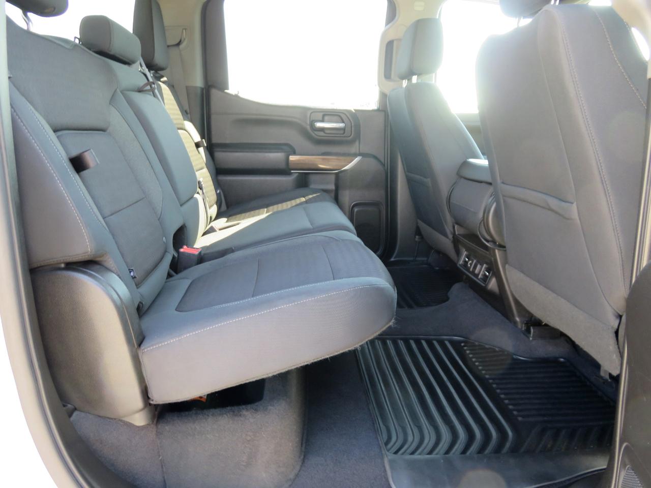 Chevrolet Silverado 1500 4WD Crew Cab 147" RST 2019