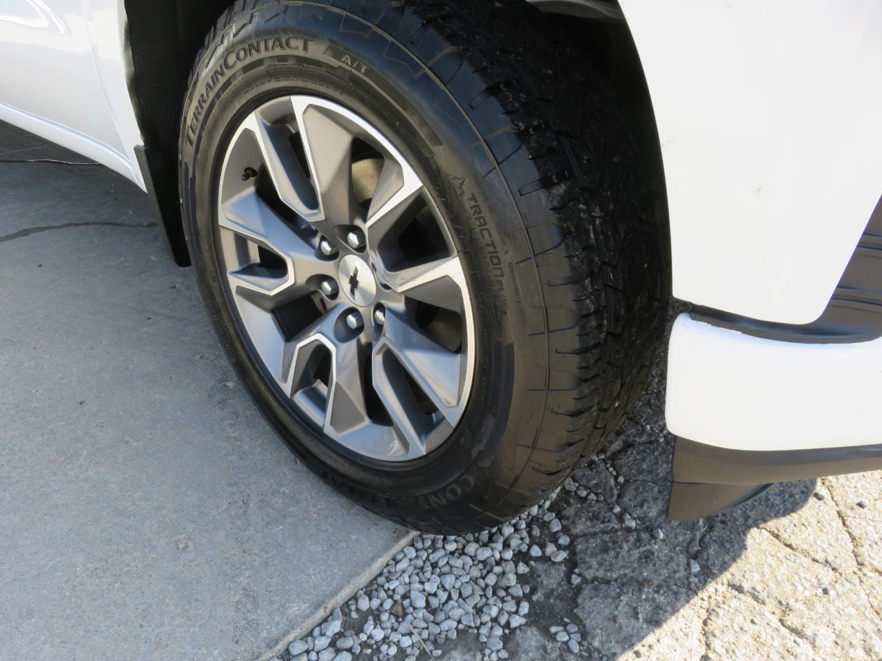 Chevrolet Silverado 1500 4WD Crew Cab 147" RST 2019