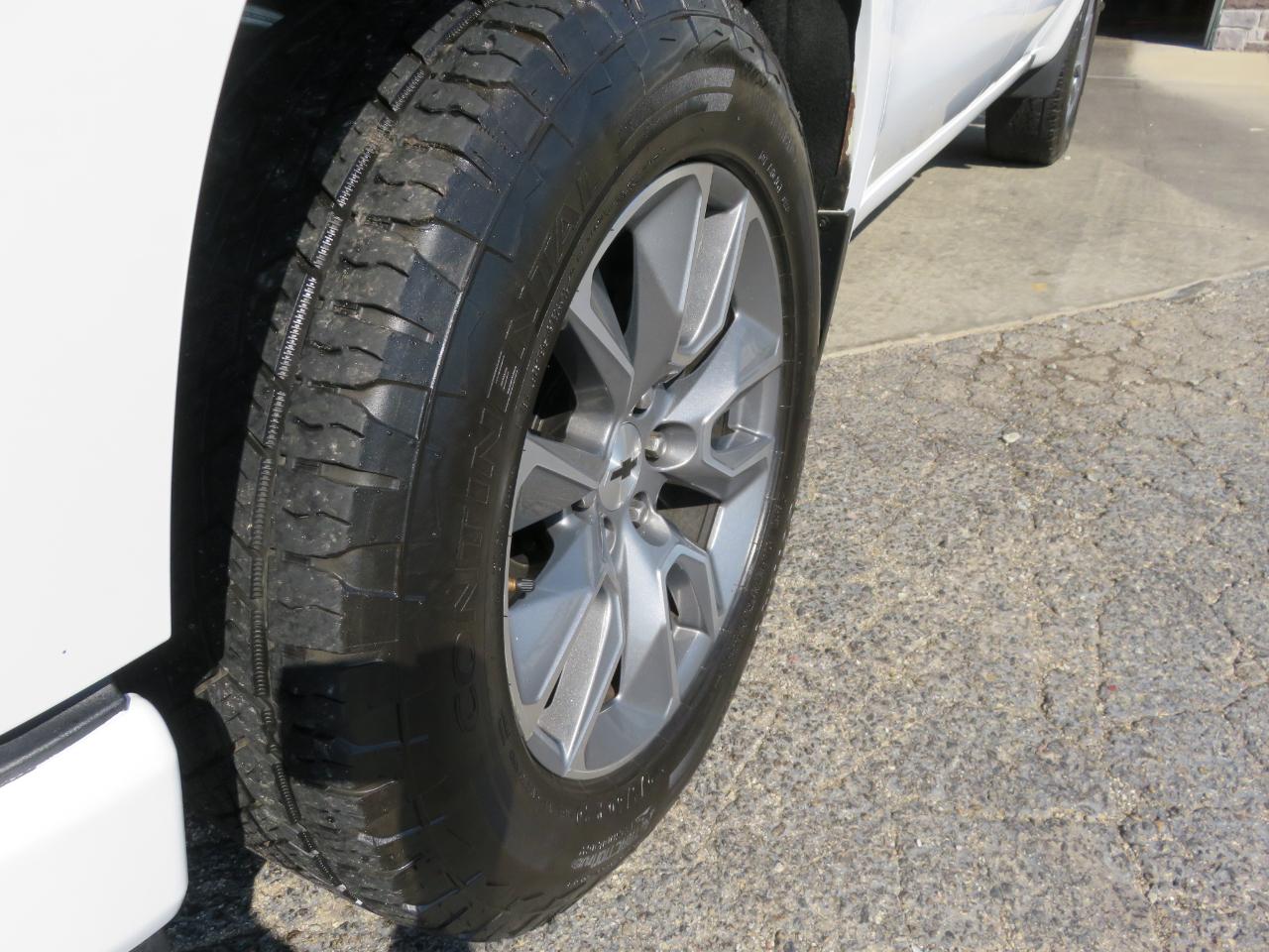 Chevrolet Silverado 1500 4WD Crew Cab 147" RST 2019
