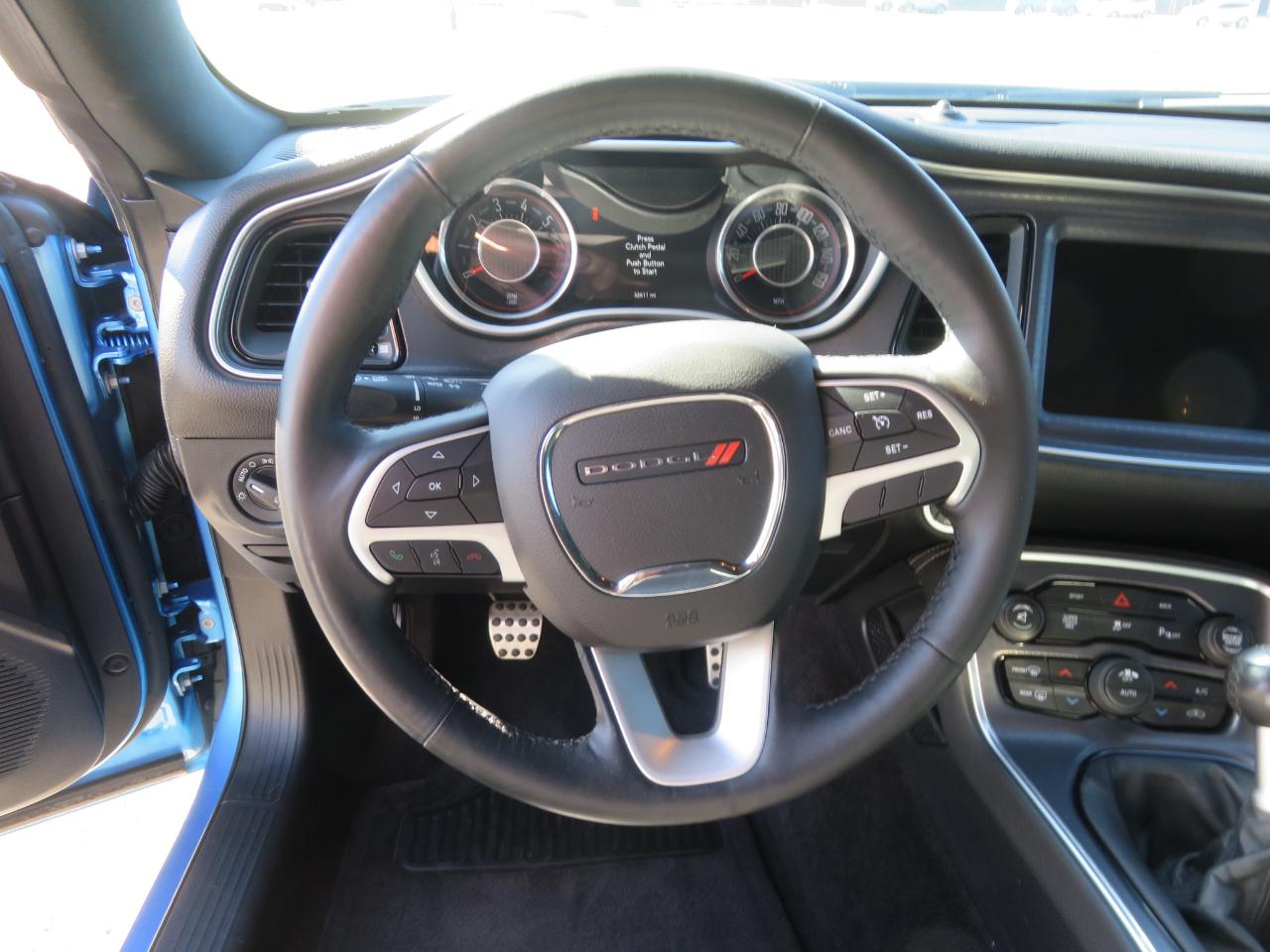 Dodge Challenger 2dr Cpe R/T Plus 2016
