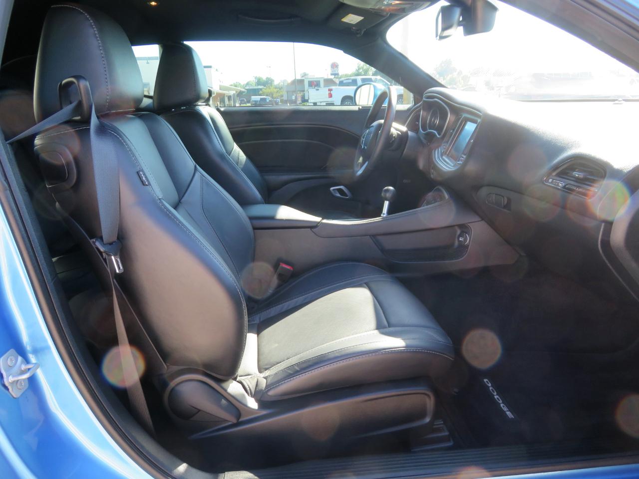 Dodge Challenger 2dr Cpe R/T Plus 2016