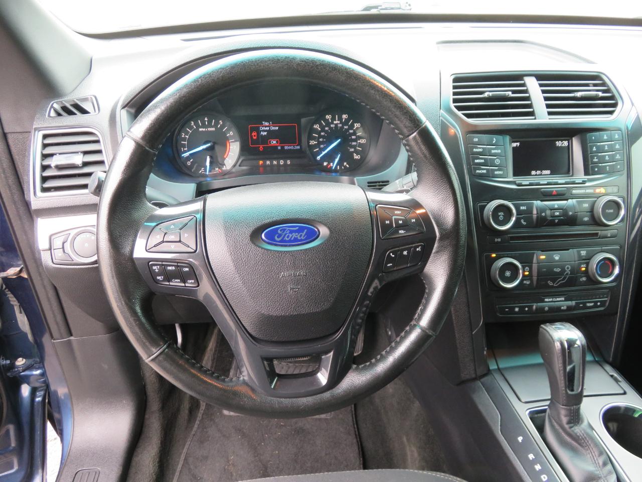 Ford Explorer 4WD 4dr XLT 2016
