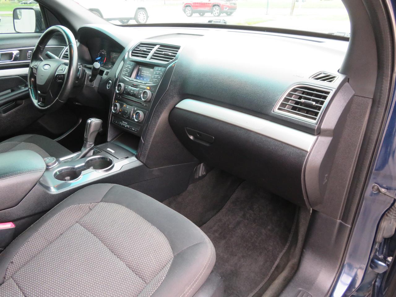 Ford Explorer 4WD 4dr XLT 2016