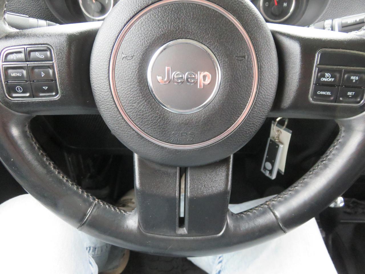Jeep Wrangler Unlimited 4WD 4dr Sahara 2014