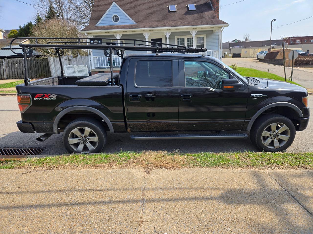 Ford F-150 XLT SuperCrew 6.5-ft. Bed 4WD 2011
