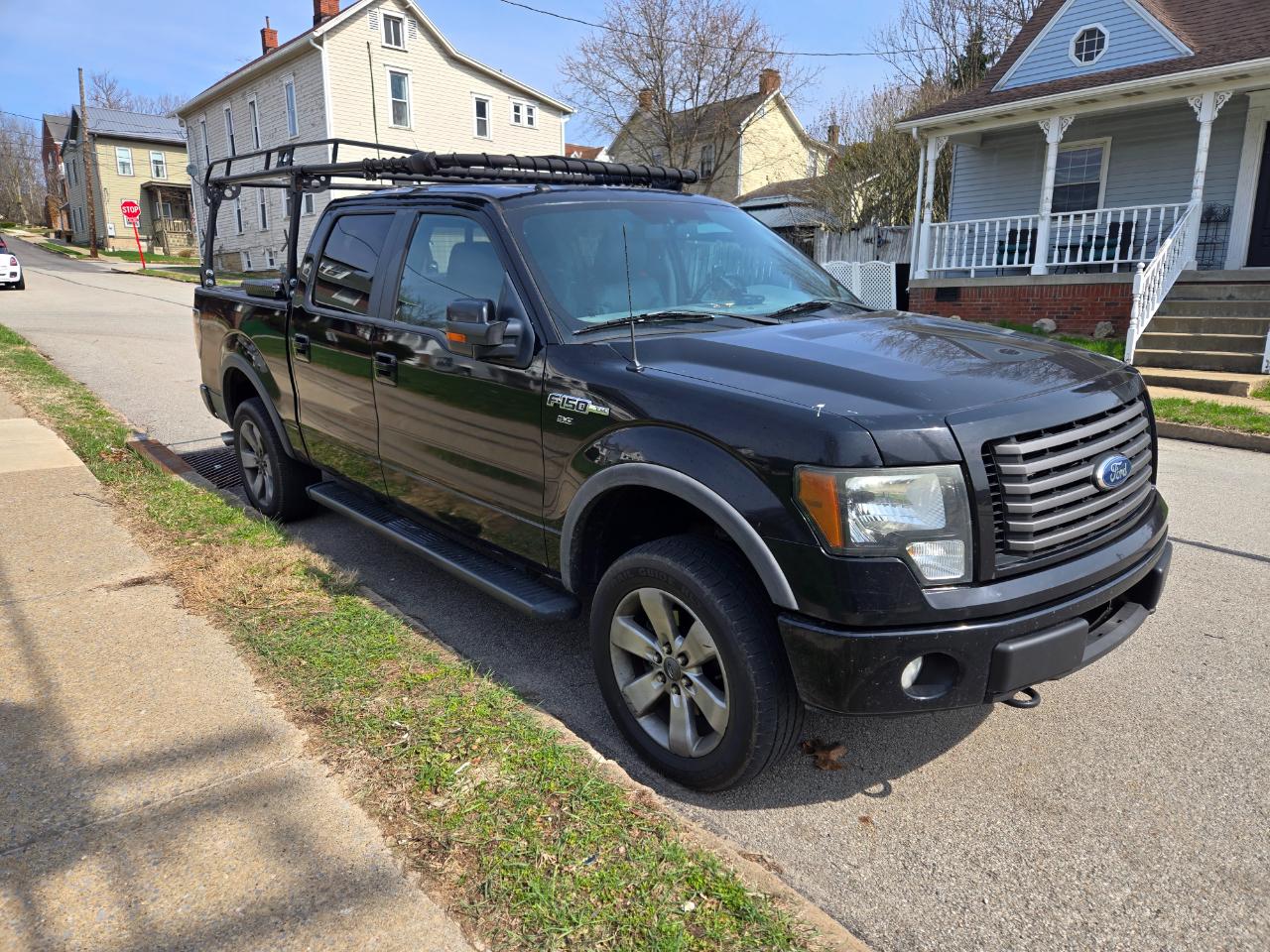 Ford F-150 XLT SuperCrew 6.5-ft. Bed 4WD 2011