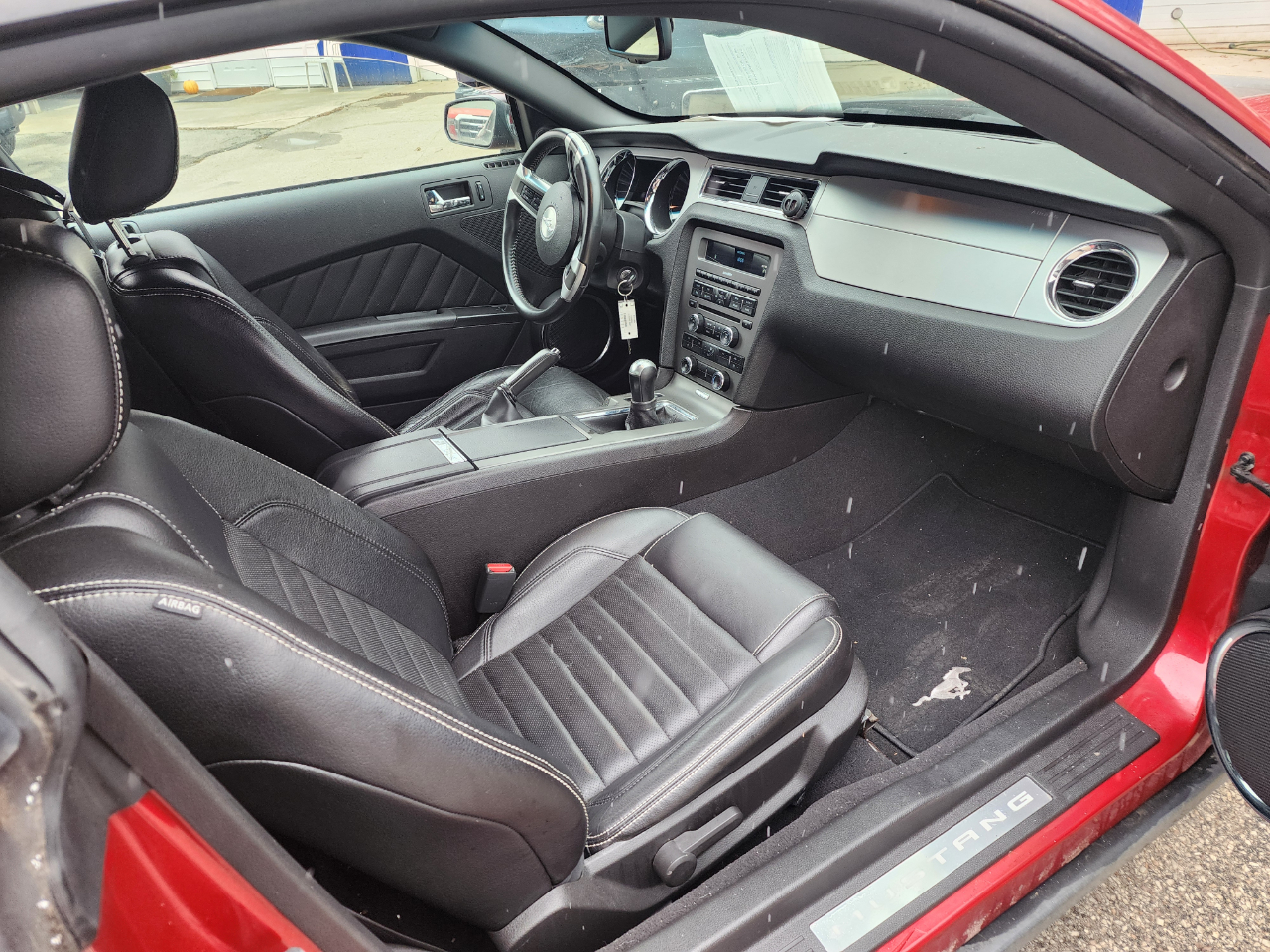 Ford Mustang V6 Coupe 2010