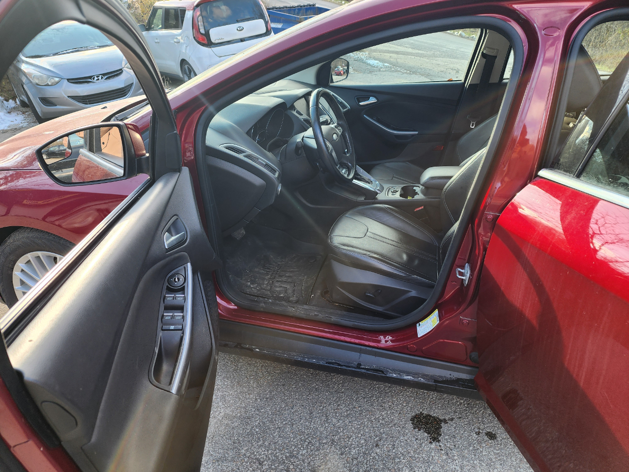 Ford Focus Titanium Hatch 2014