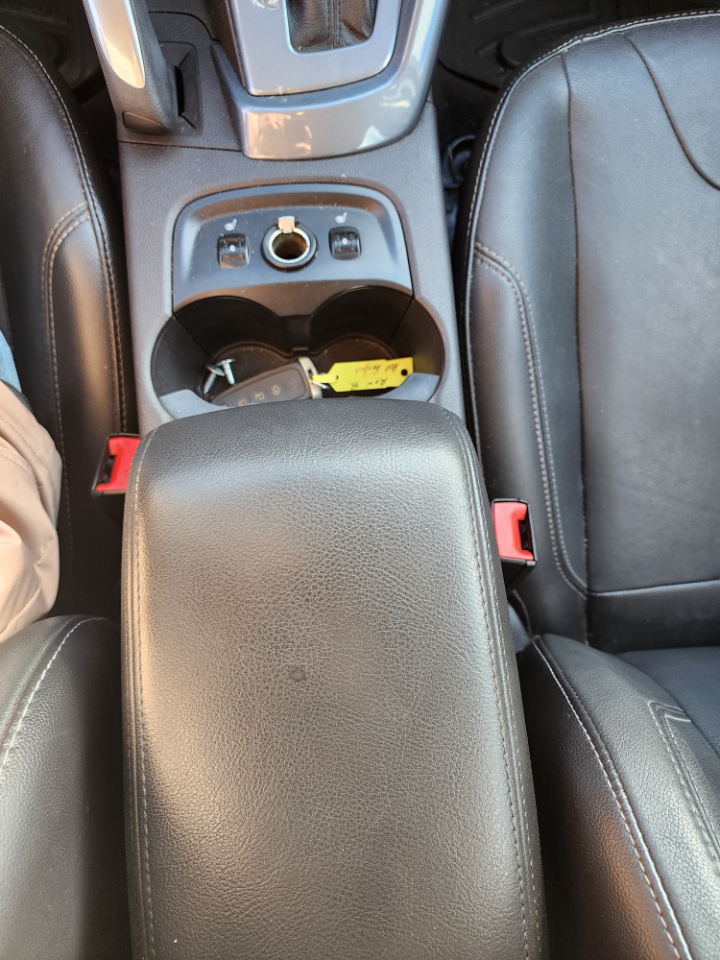 Ford Focus Titanium Hatch 2014