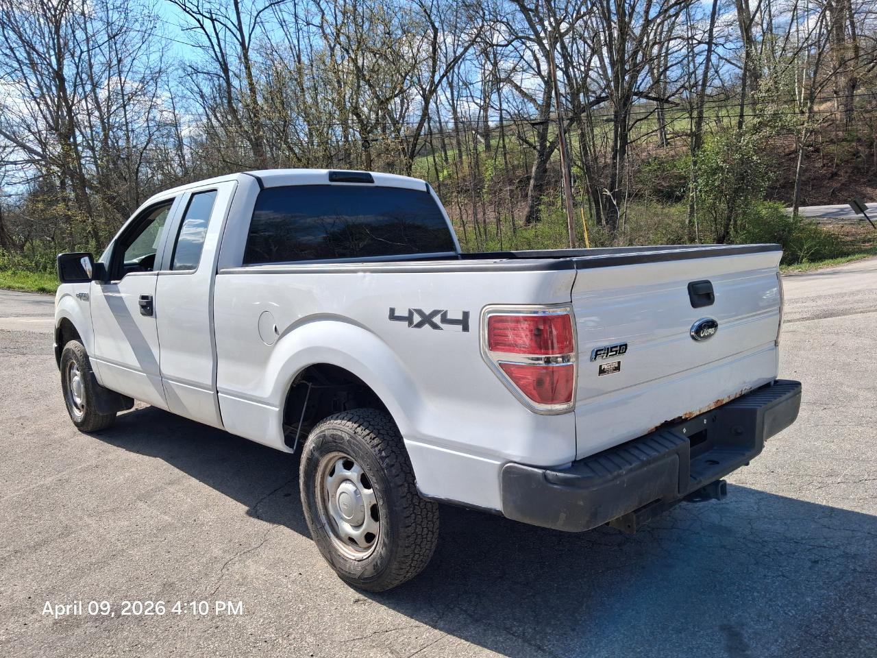 Ford F-150 XLT SuperCab 8-ft. Bed 4WD 2010