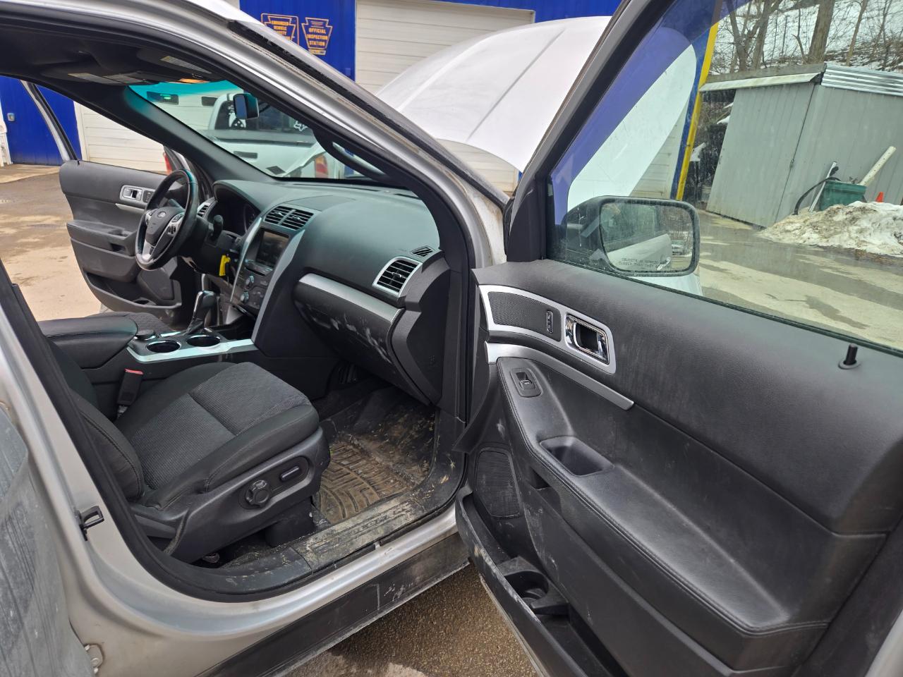 Ford Explorer XLT 4WD 2014