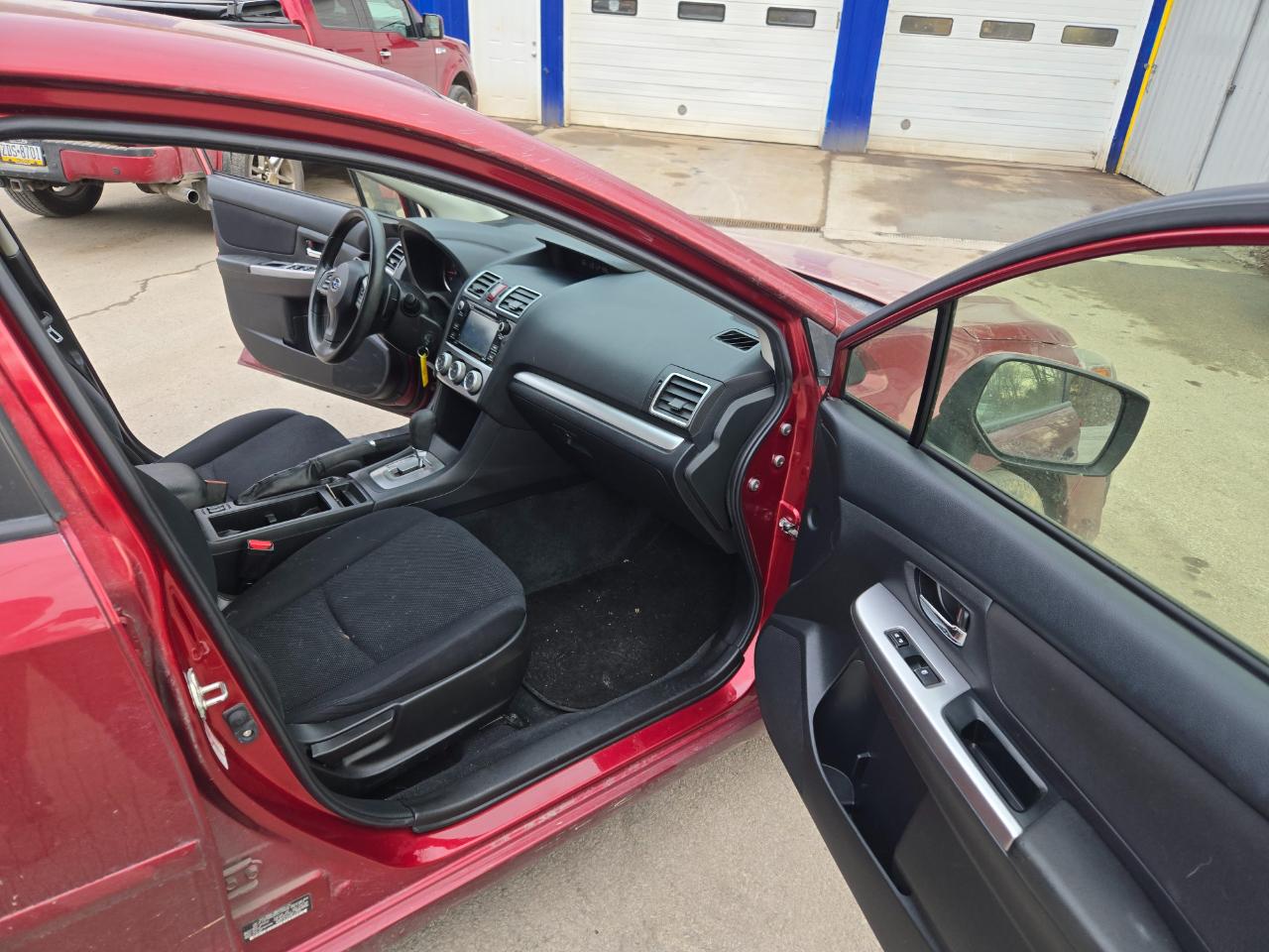 Subaru Impreza 2.0i Premium PZEV 5-Door 2016