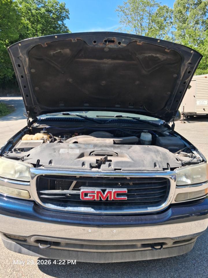 GMC Yukon 4WD 2005