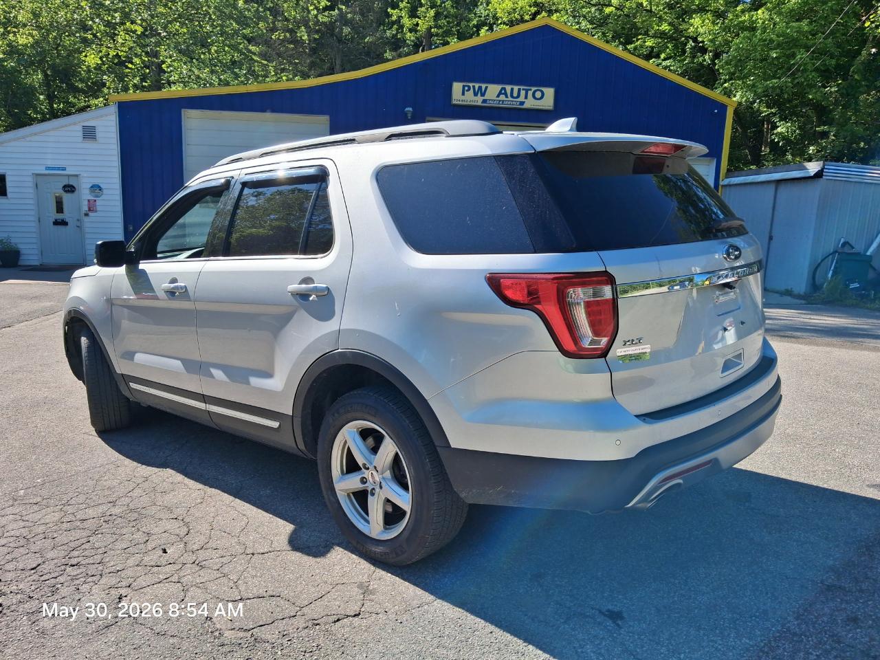 Ford Explorer XLT 4WD 2017