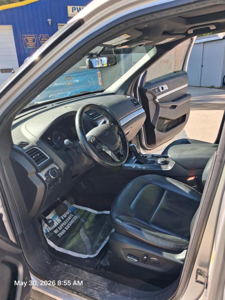 Ford Explorer XLT 4WD 2017