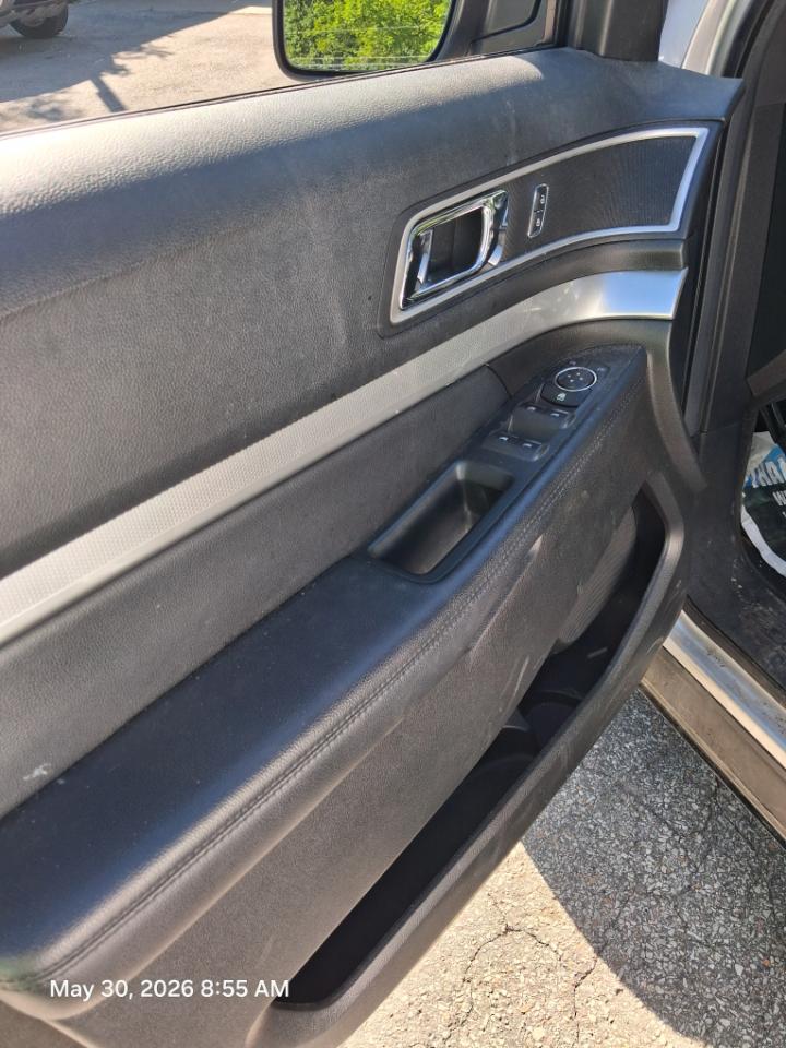 Ford Explorer XLT 4WD 2017