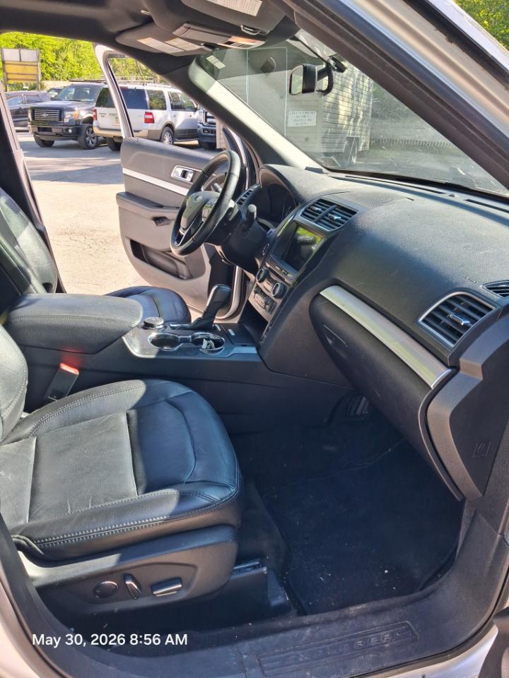 Ford Explorer XLT 4WD 2017