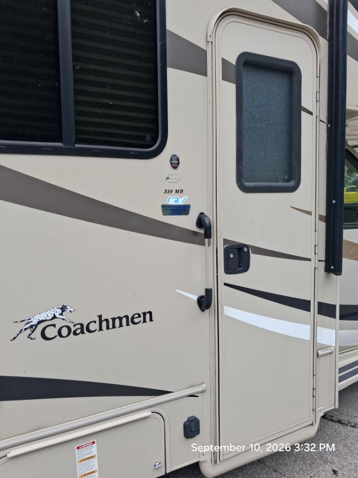 Coachmen Leprechaun  2019
