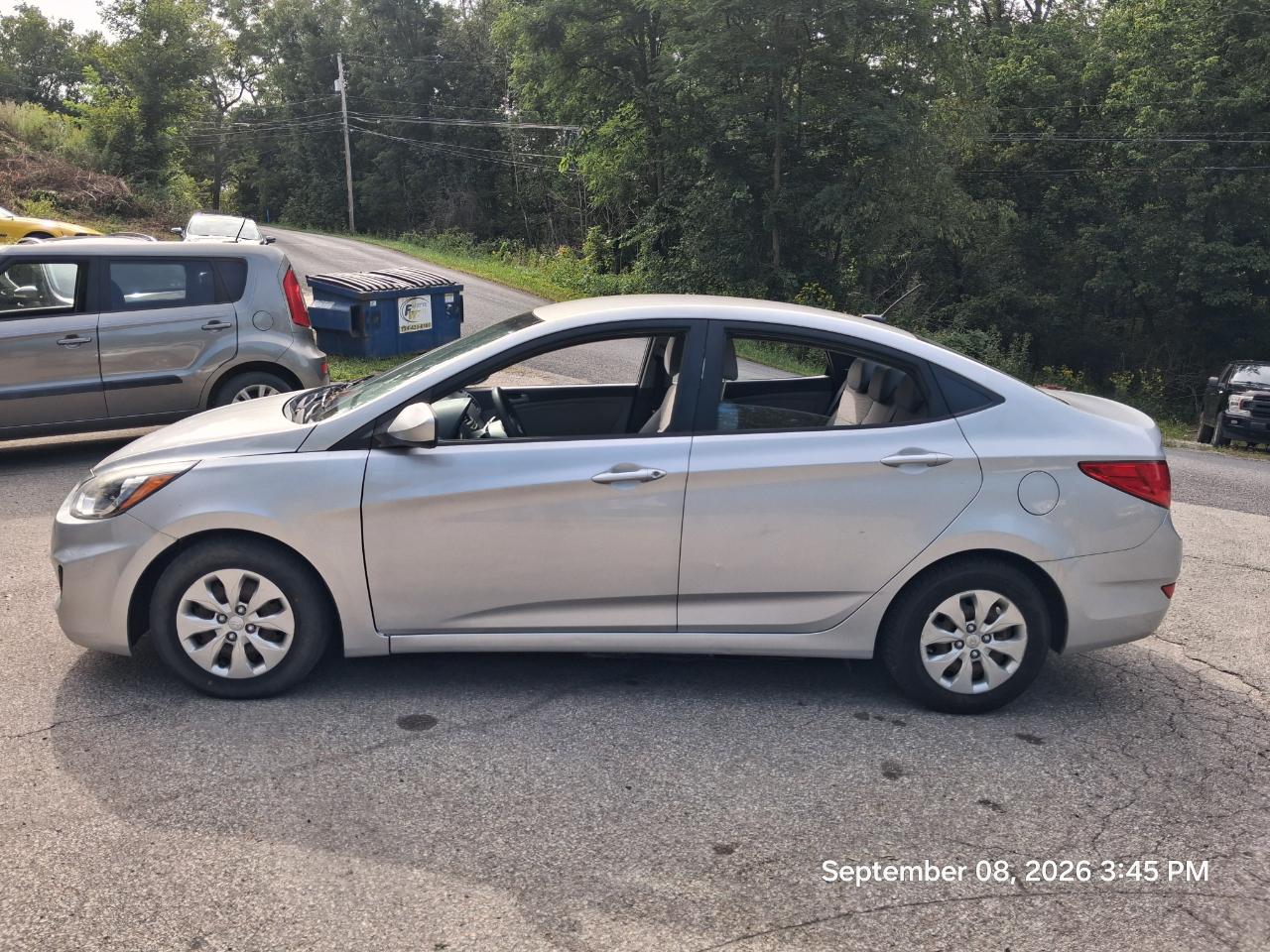 Hyundai Accent SE 4-Door 6A 2016