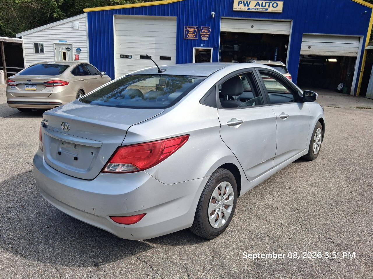 Hyundai Accent SE 4-Door 6A 2016