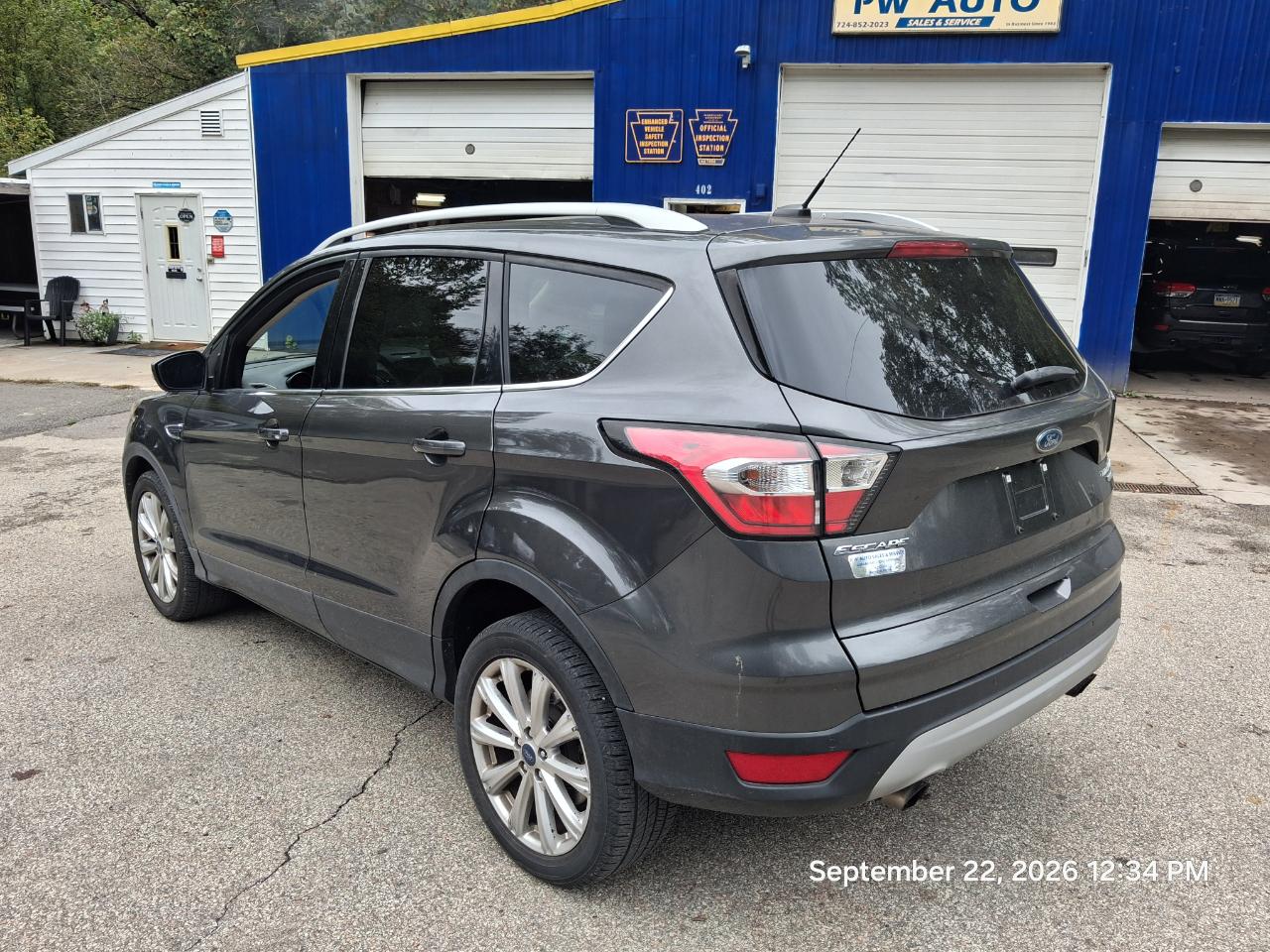Ford Escape Titanium 4WD 2017