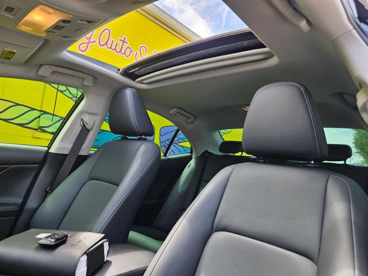 Lexus IS IS 300 RWD 2020