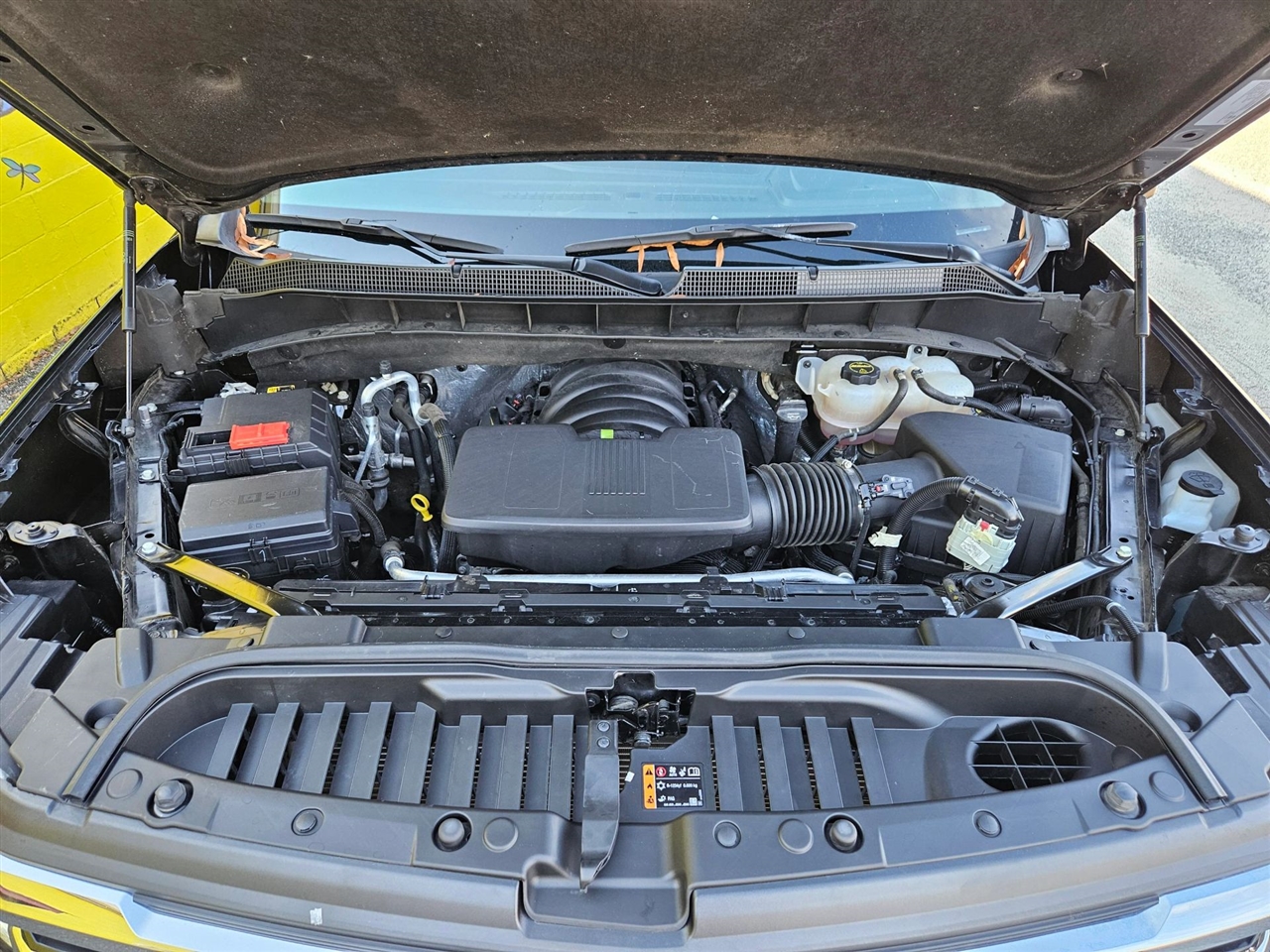 Chevrolet Silverado 1500 2WD Crew Cab 157" LT 2024