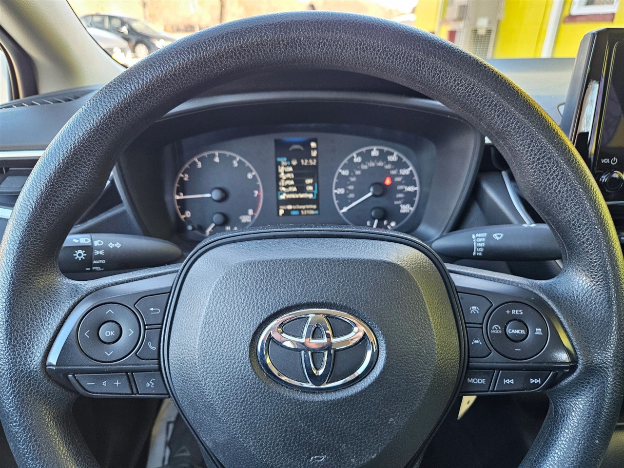 Toyota Corolla LE CVT (Natl) 2023