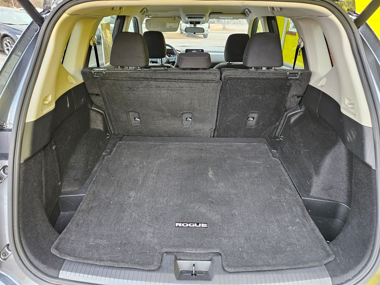 Nissan Rogue FWD SV 2024