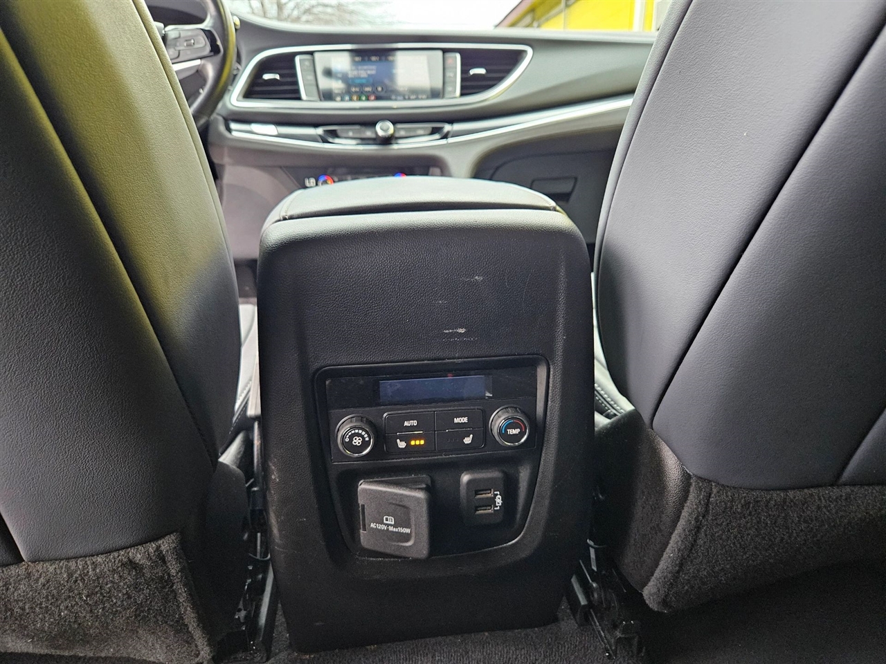 Buick Enclave AWD 4dr Premium 2024