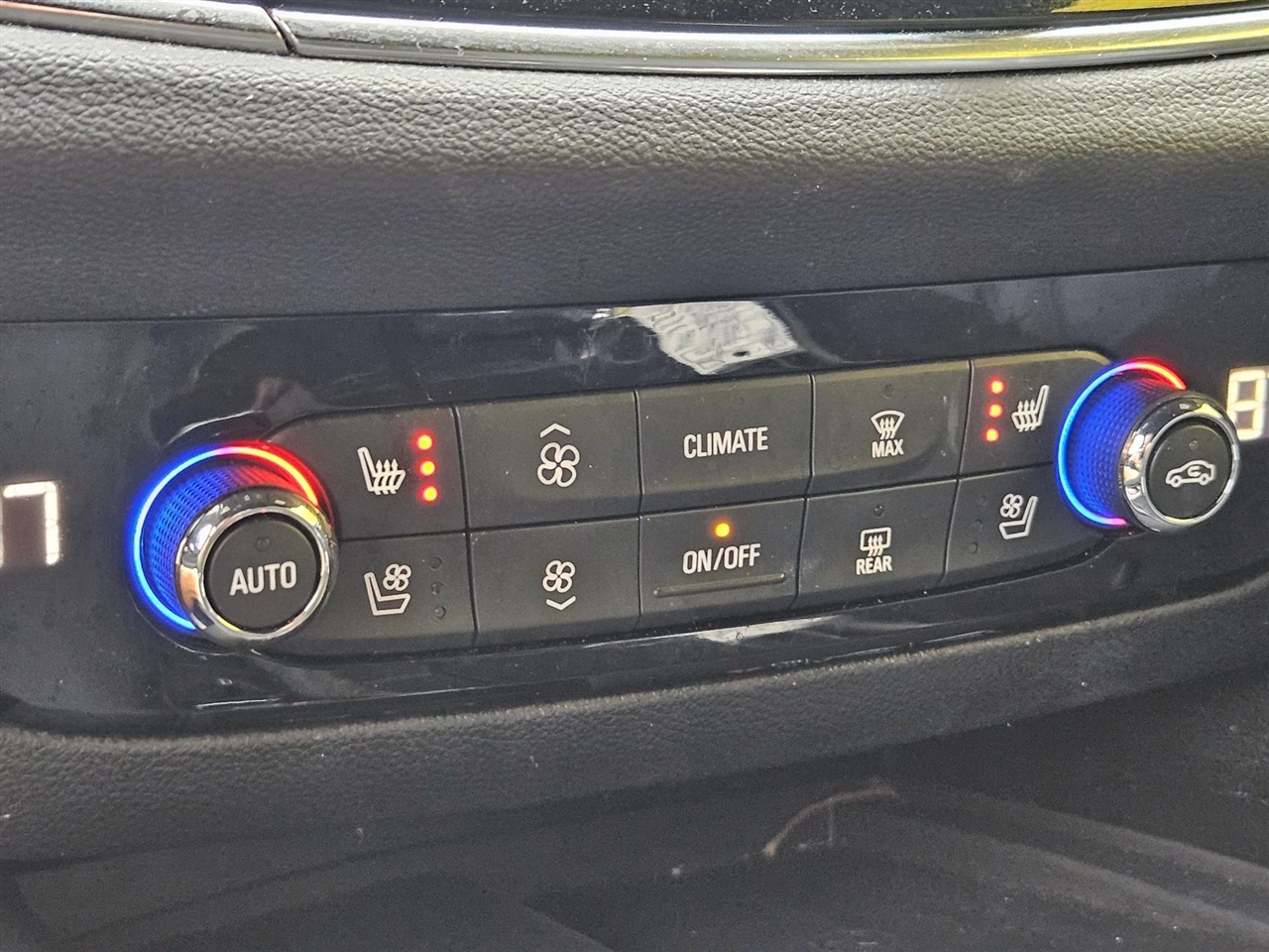 Buick Enclave AWD 4dr Premium 2024