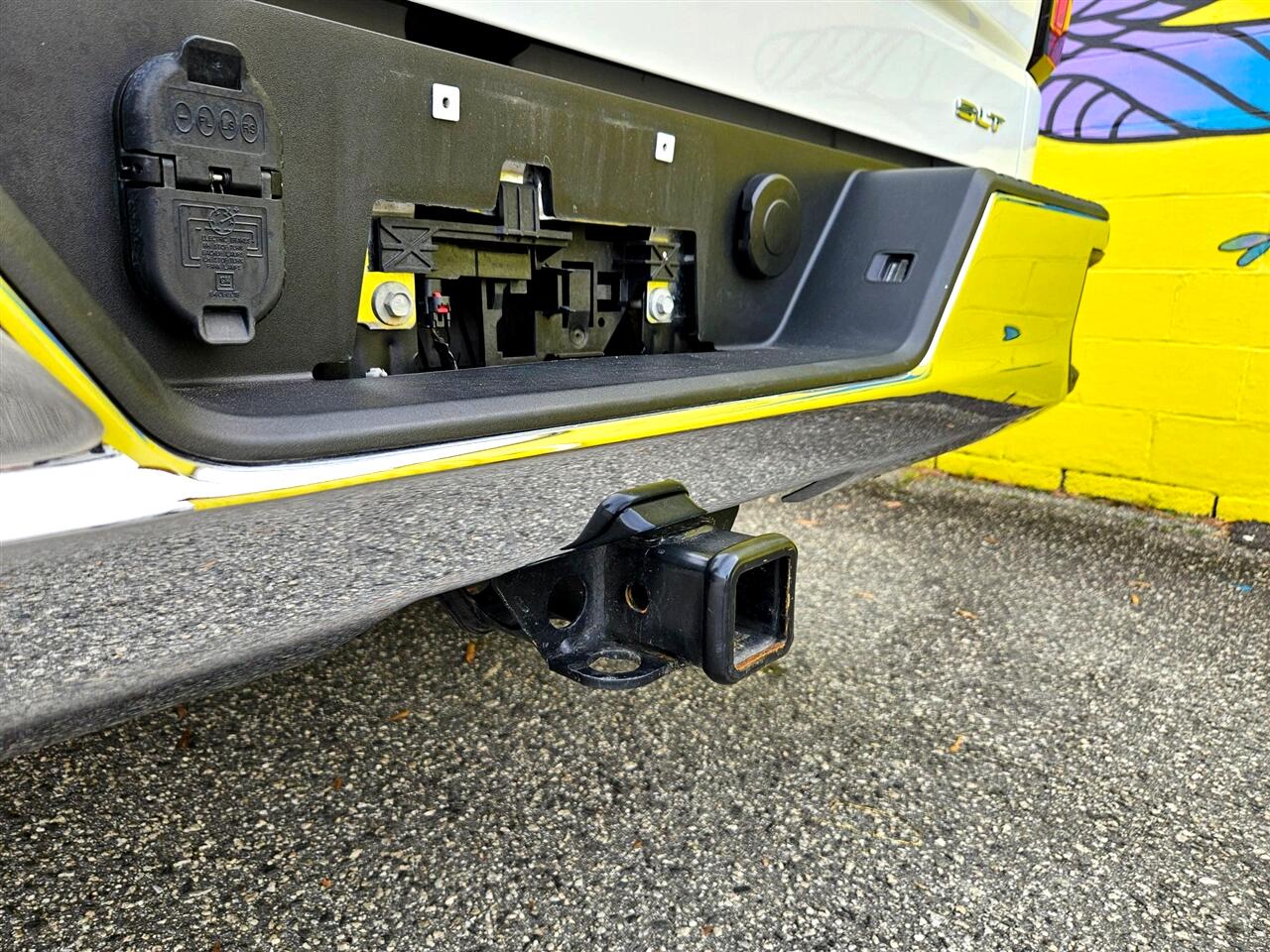 GMC Sierra 1500 2WD Crew Cab 147" SLT 2024