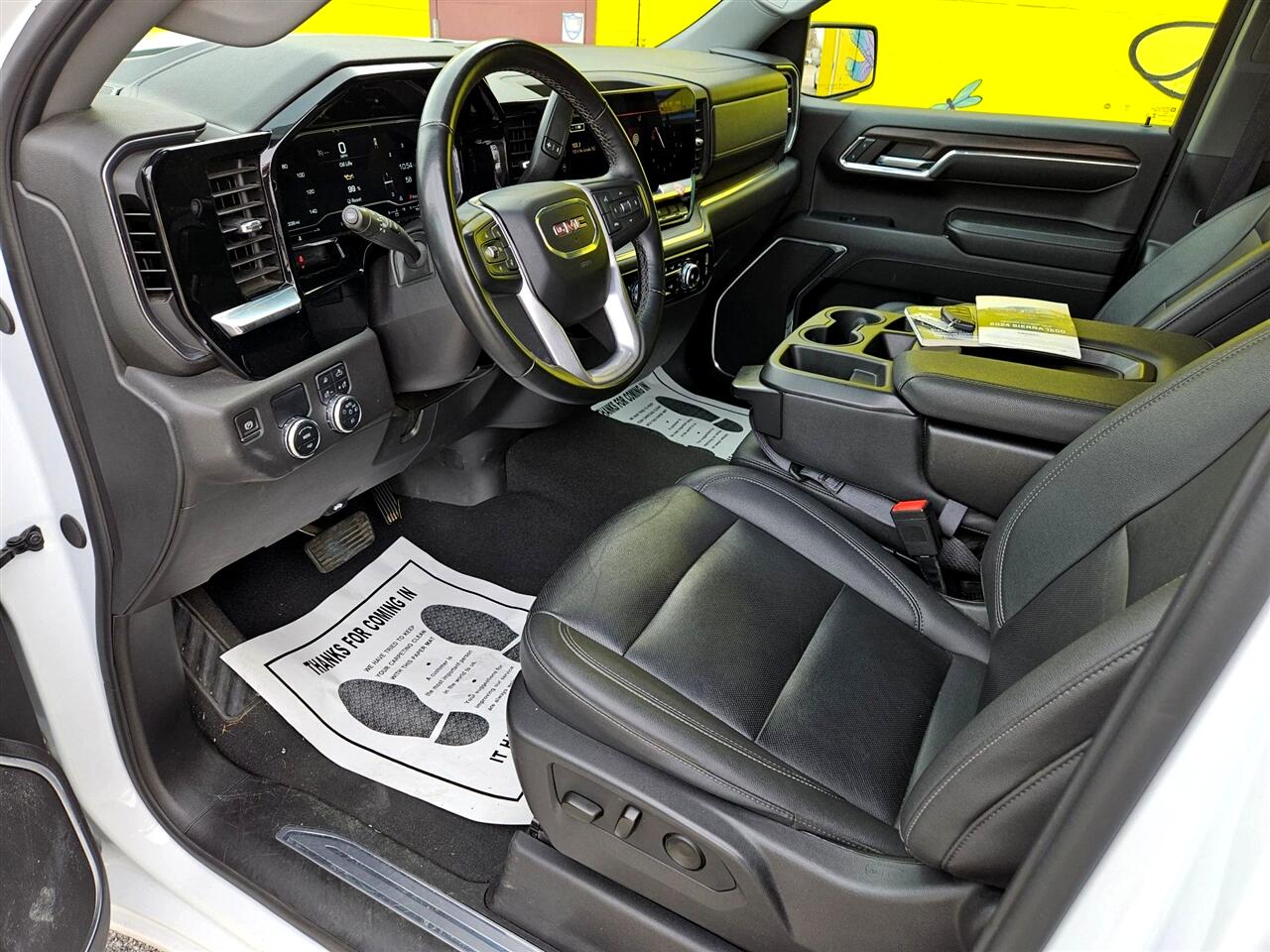 GMC Sierra 1500 2WD Crew Cab 147" SLT 2024