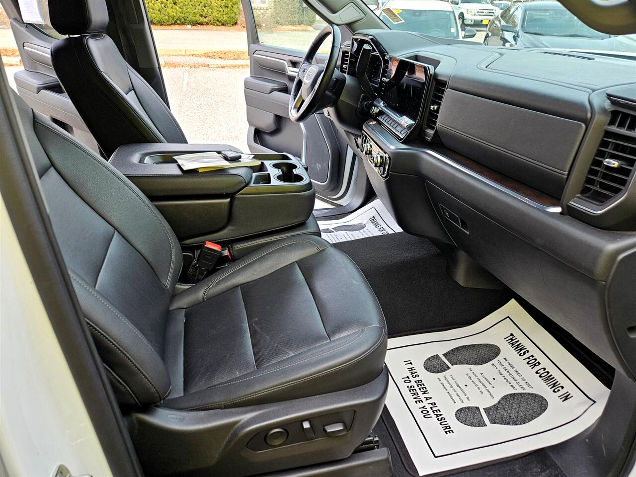 GMC Sierra 1500 2WD Crew Cab 147" SLT 2024